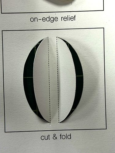 paper sculpture technique